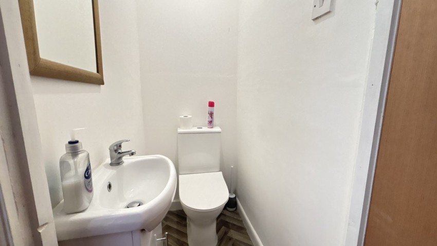 Images for Ash Grove, Guildford