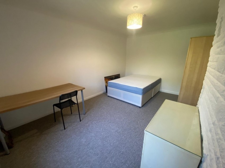 Images for Southway, Guildford