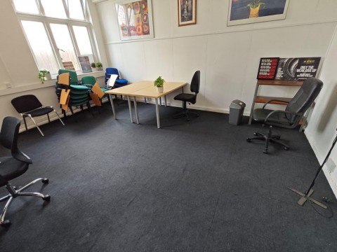 View Full Details for Hanger Lane, Ealing