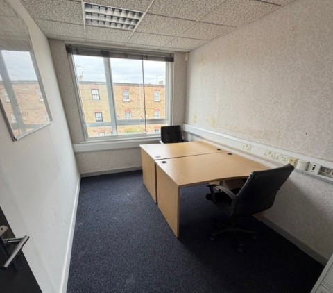 View Full Details for Twickenham Road, Isleworth