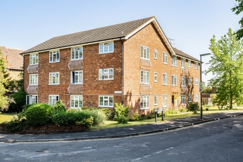 View Full Details for Ferndown Close, Guildford, Surrey
